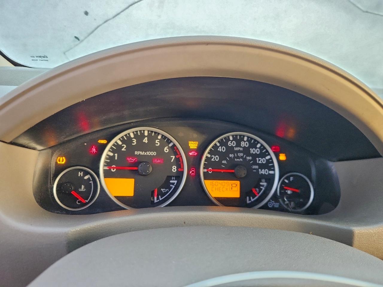 2011 NISSAN PATHFINDER S photo 9