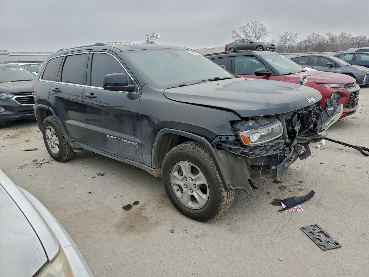 2014 JEEP GRAND CHEROKEE LAREDO photo 4