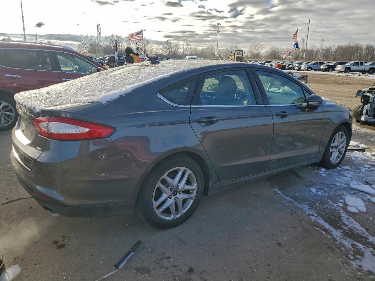2016 FORD FUSION SE photo 3