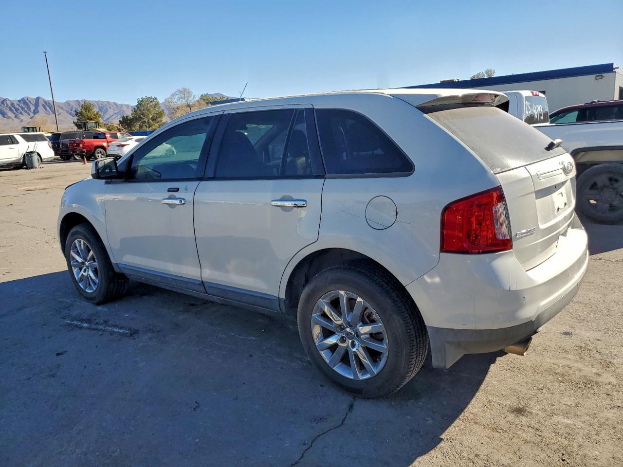 2011 FORD EDGE SEL photo 2