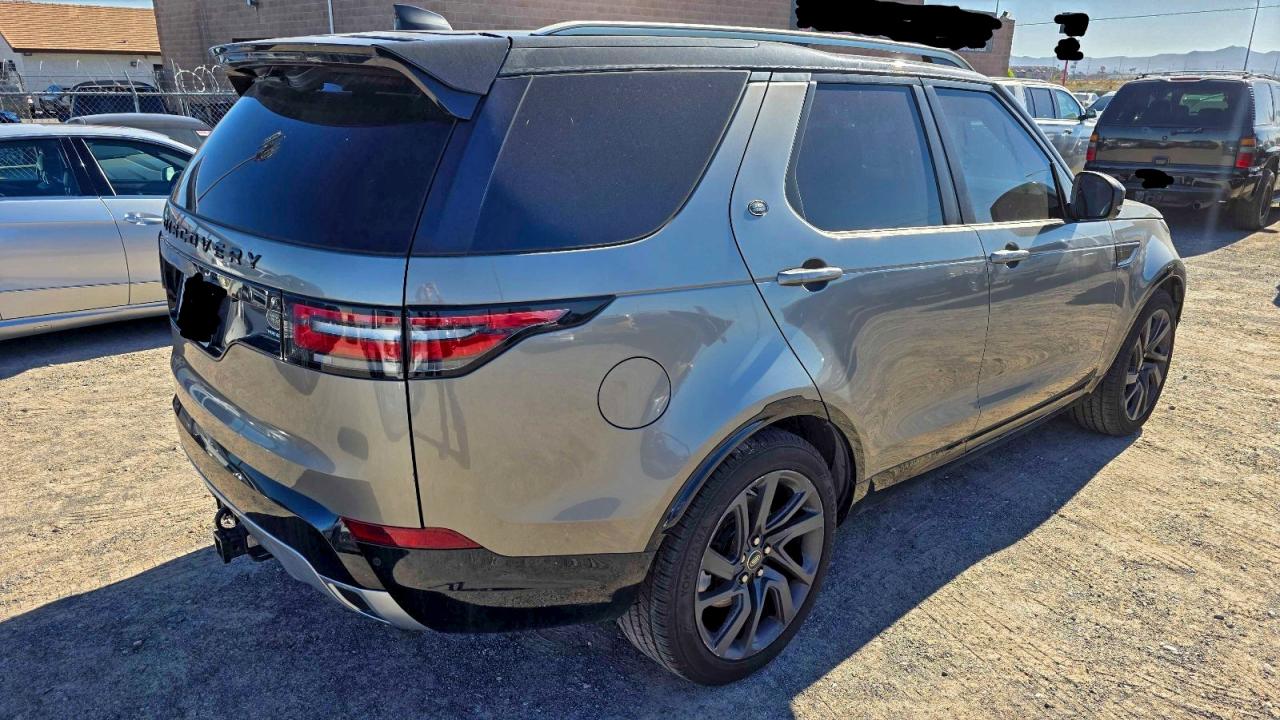 2017 LAND ROVER DISCOVERY HSE LUXURY photo 4