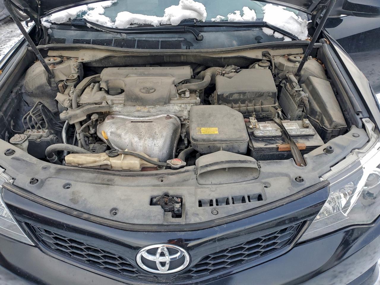 2012 TOYOTA CAMRY BASE photo 11