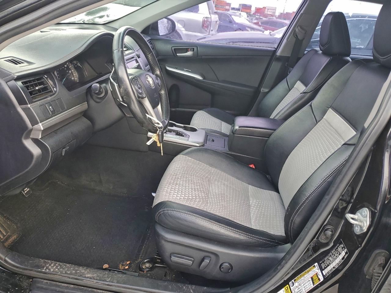 2012 TOYOTA CAMRY BASE photo 7