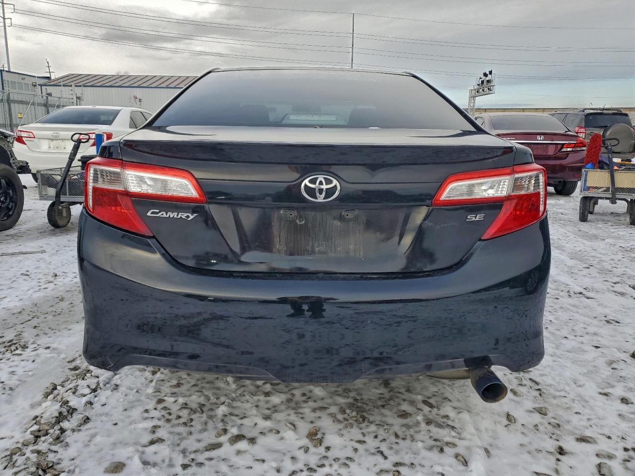 2012 TOYOTA CAMRY BASE photo 6