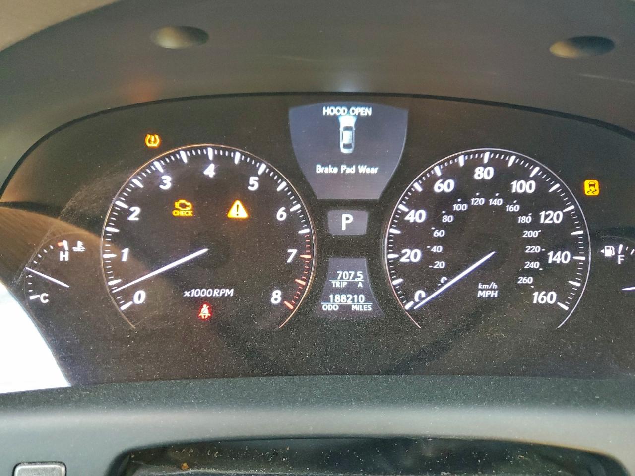 2010 LEXUS LS 460 photo 9