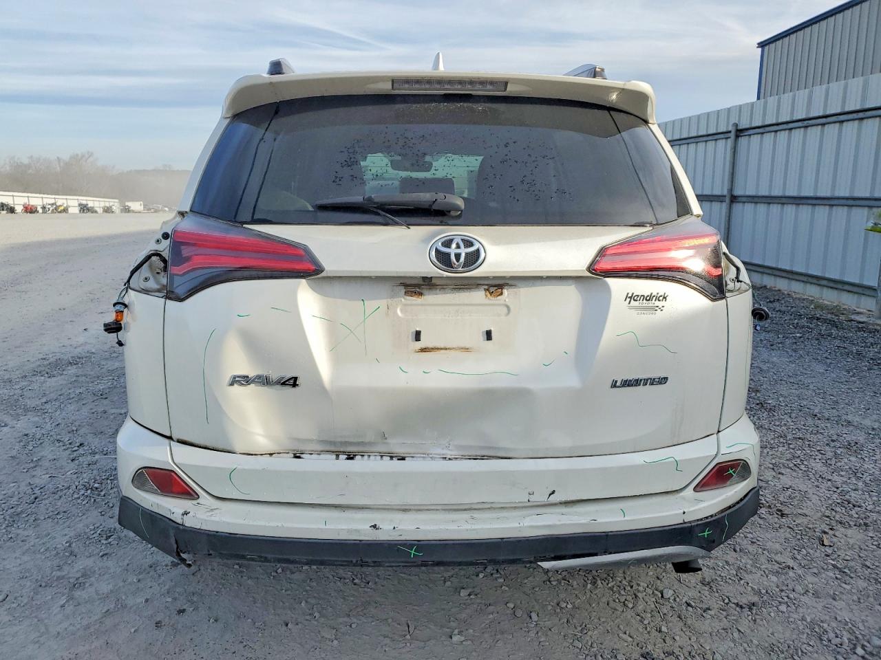 2018 TOYOTA RAV4 LIMITED photo 6