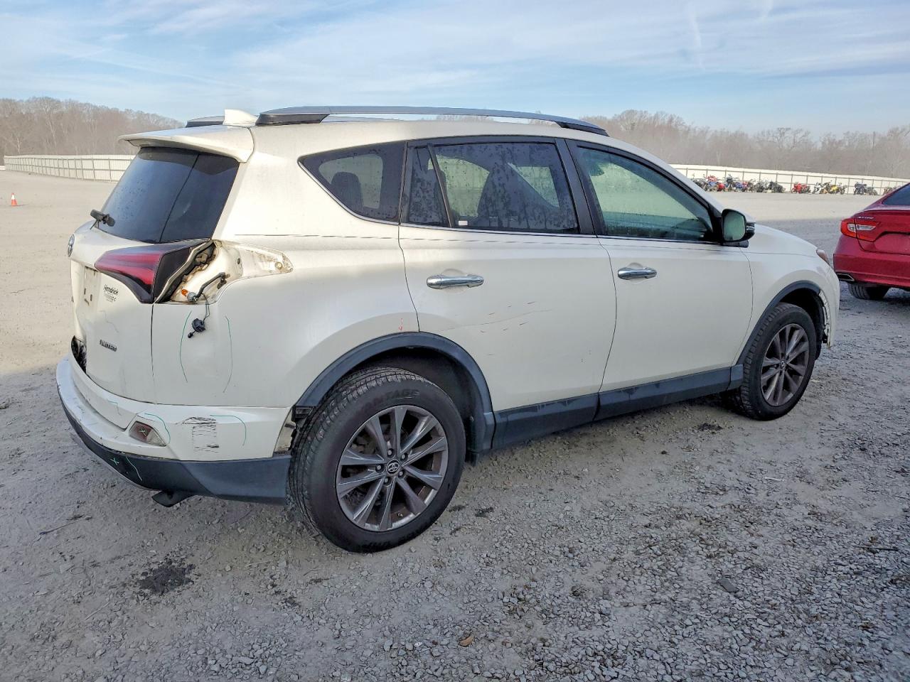 2018 TOYOTA RAV4 LIMITED photo 3