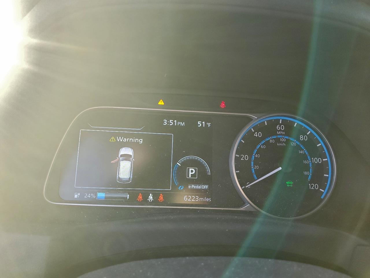 2025 NISSAN LEAF SV PLUS photo 9