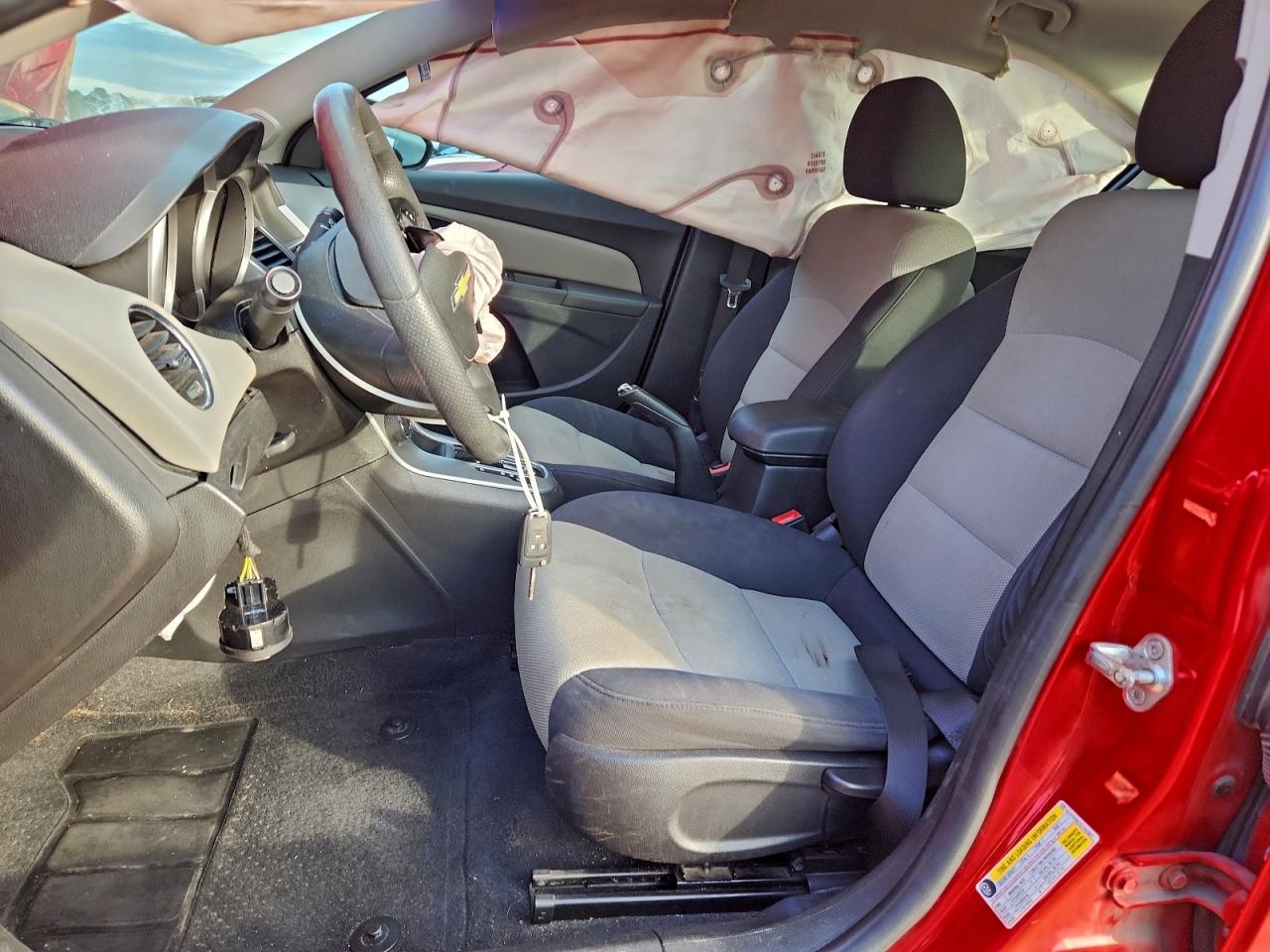 2016 CHEVROLET CRUZE LIMITED LS photo 7