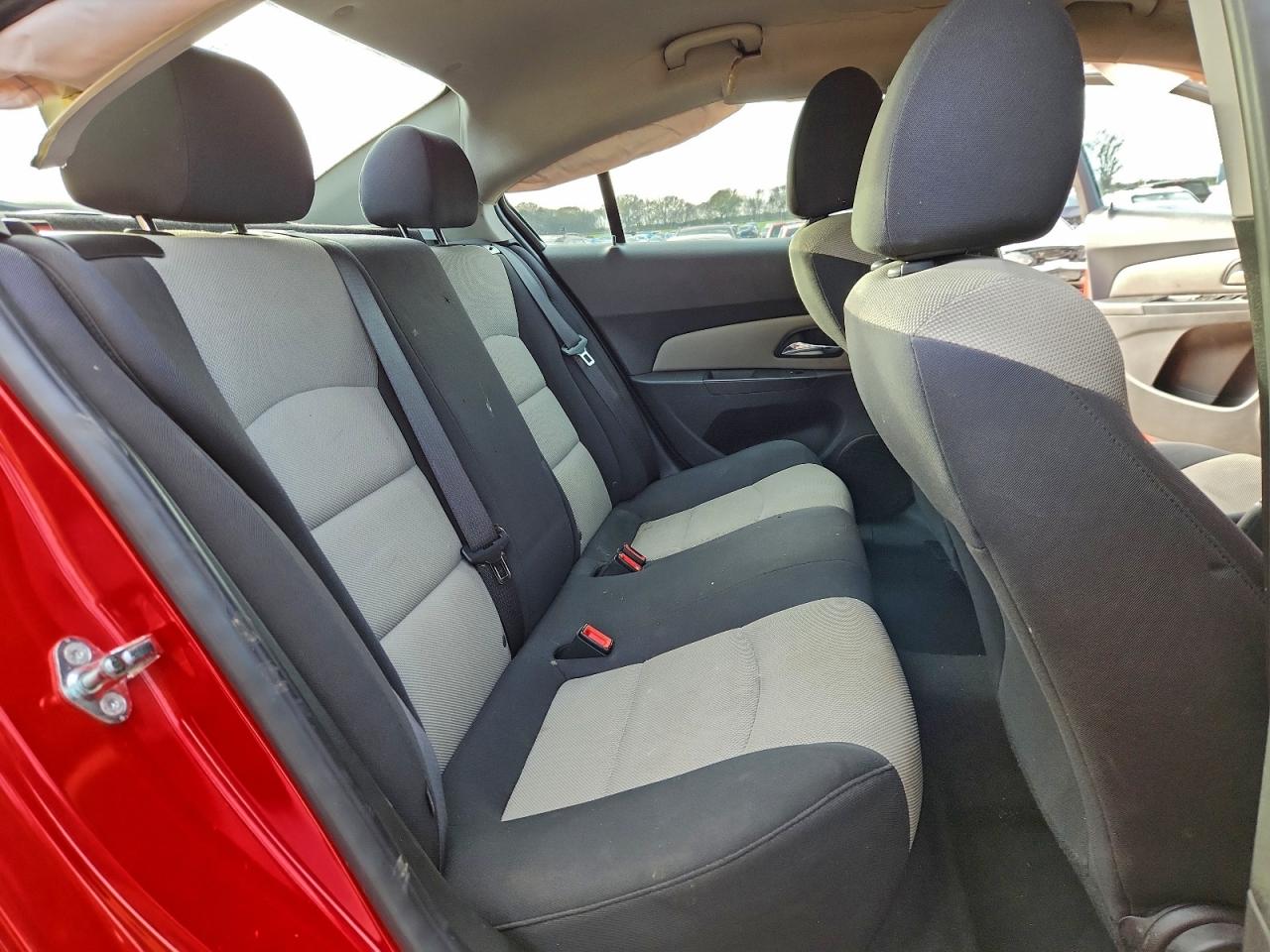 2016 CHEVROLET CRUZE LIMITED LS photo 10