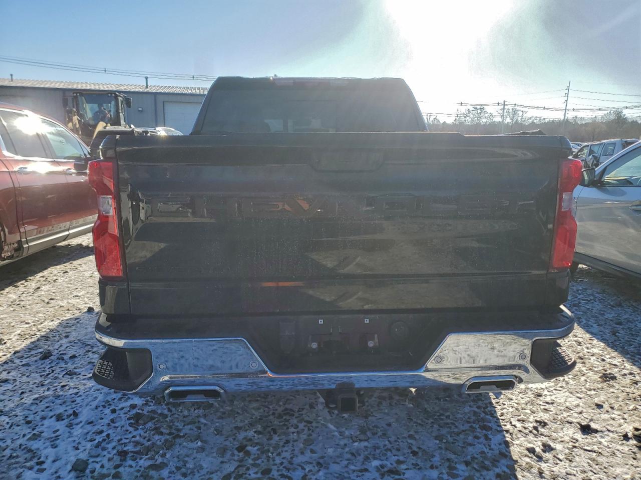 2025 CHEVROLET SILVERADO K1500 LTZ photo 6