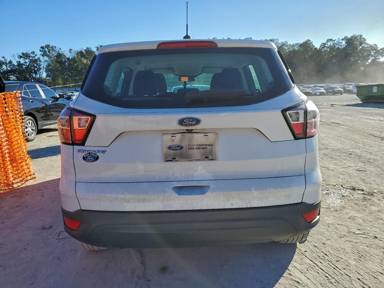 2017 FORD ESCAPE S photo 6