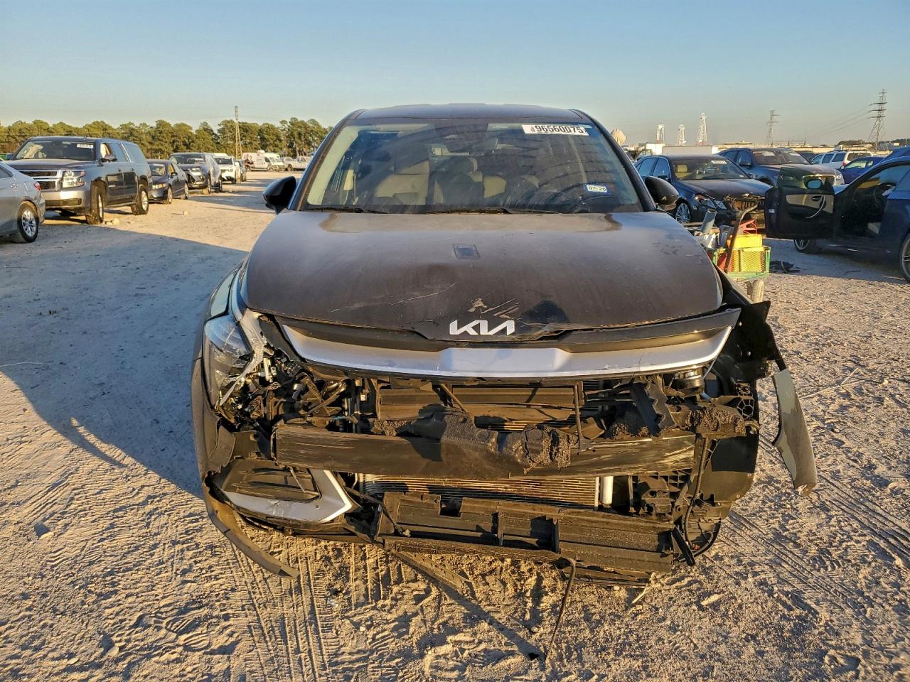 2023 KIA SPORTAGE EX photo 5
