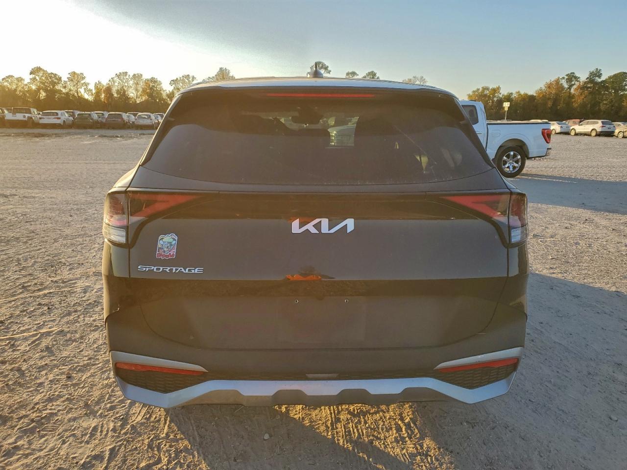 2023 KIA SPORTAGE EX photo 6