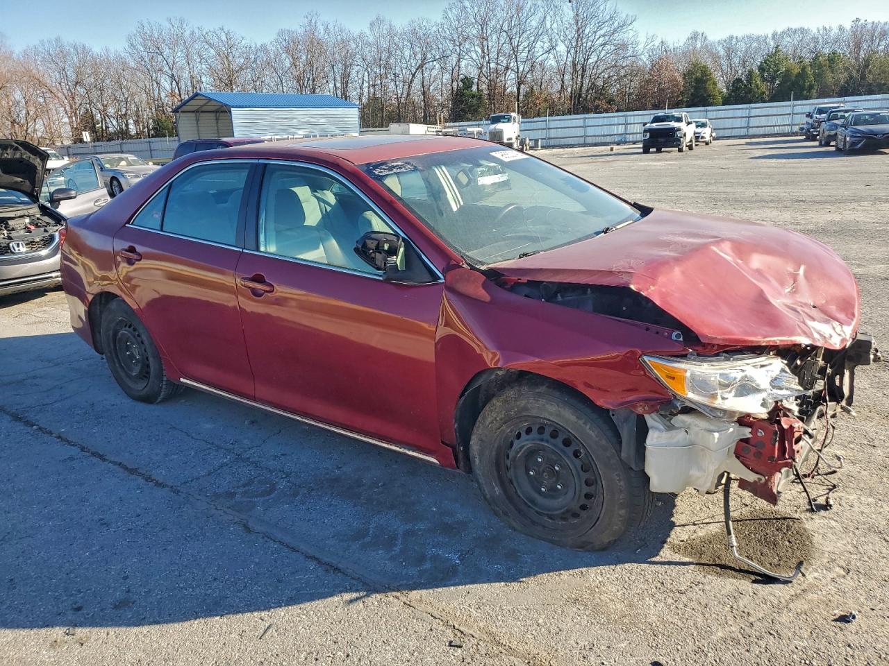 2014 TOYOTA CAMRY L photo 4