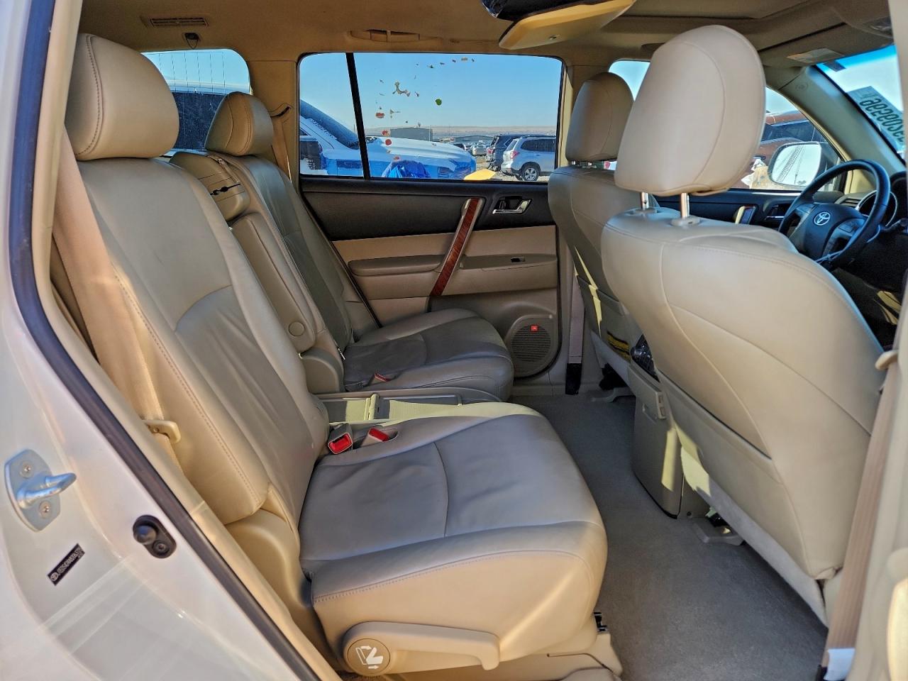 2008 TOYOTA HIGHLANDER LIMITED photo 10