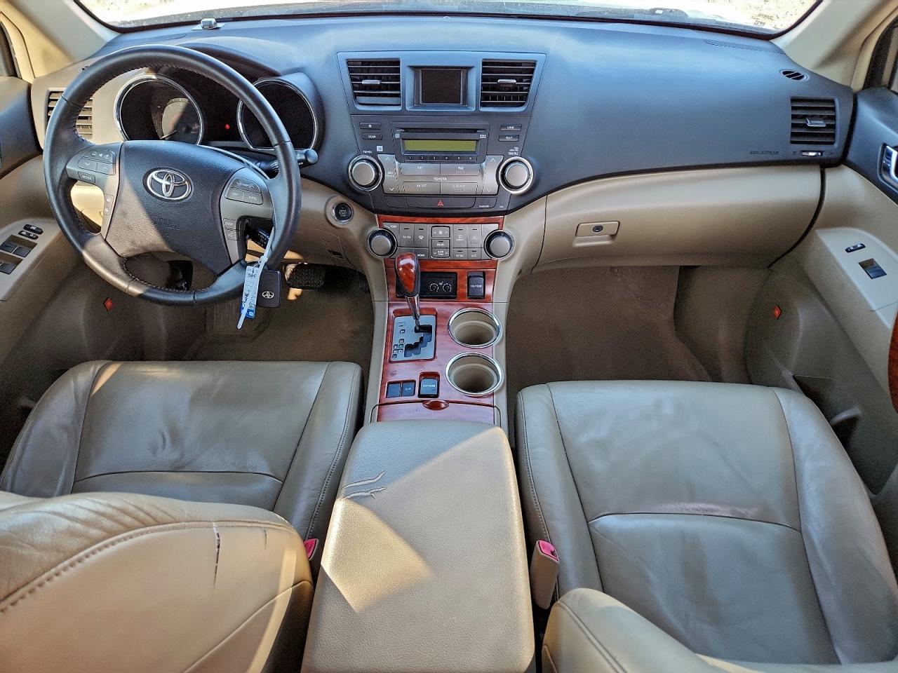 2008 TOYOTA HIGHLANDER LIMITED photo 8