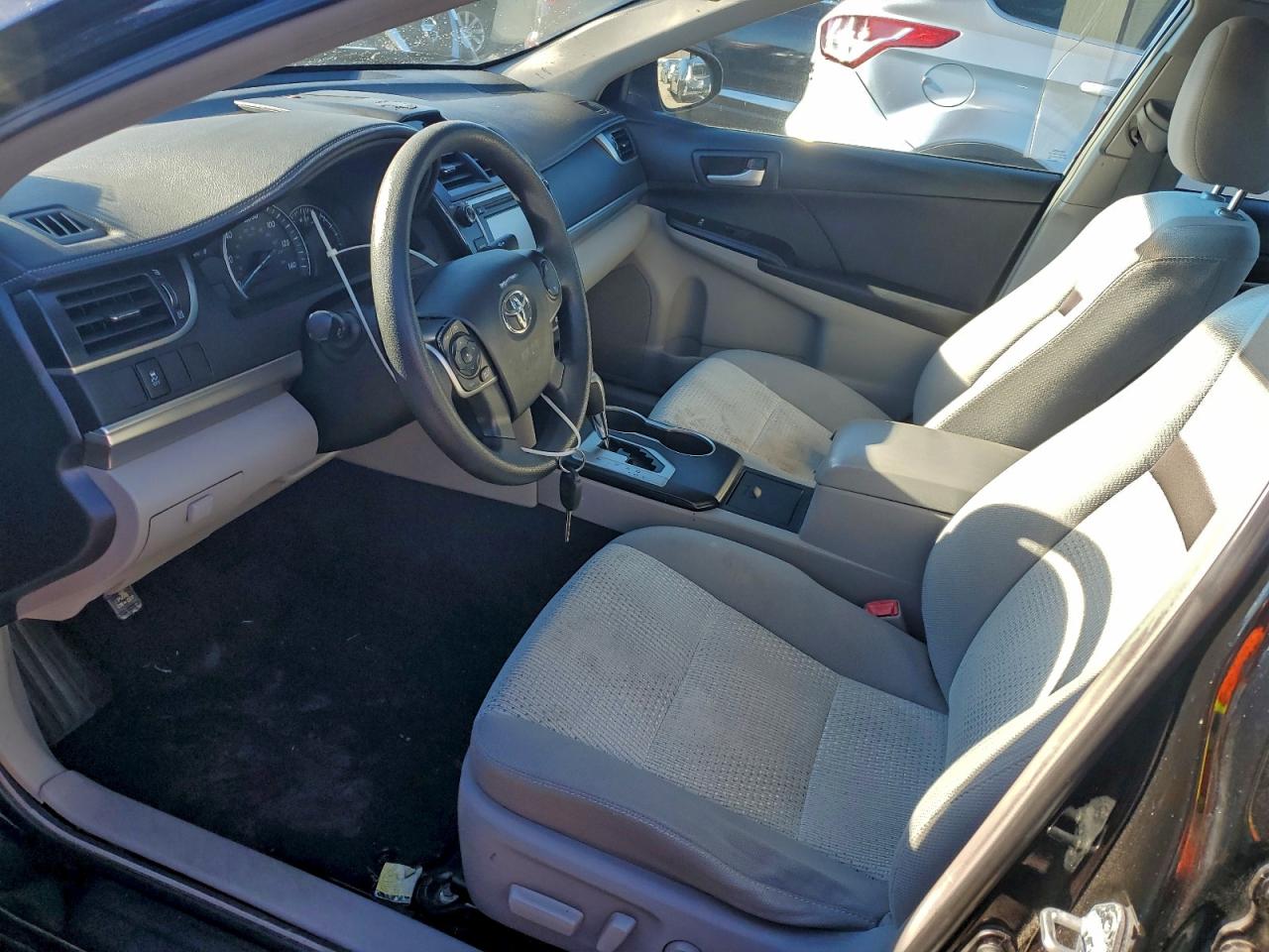 2012 TOYOTA CAMRY BASE photo 7
