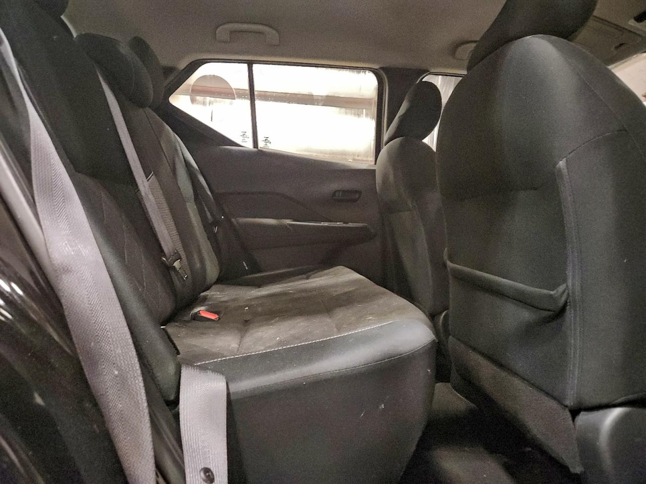 2020 NISSAN KICKS S photo 10