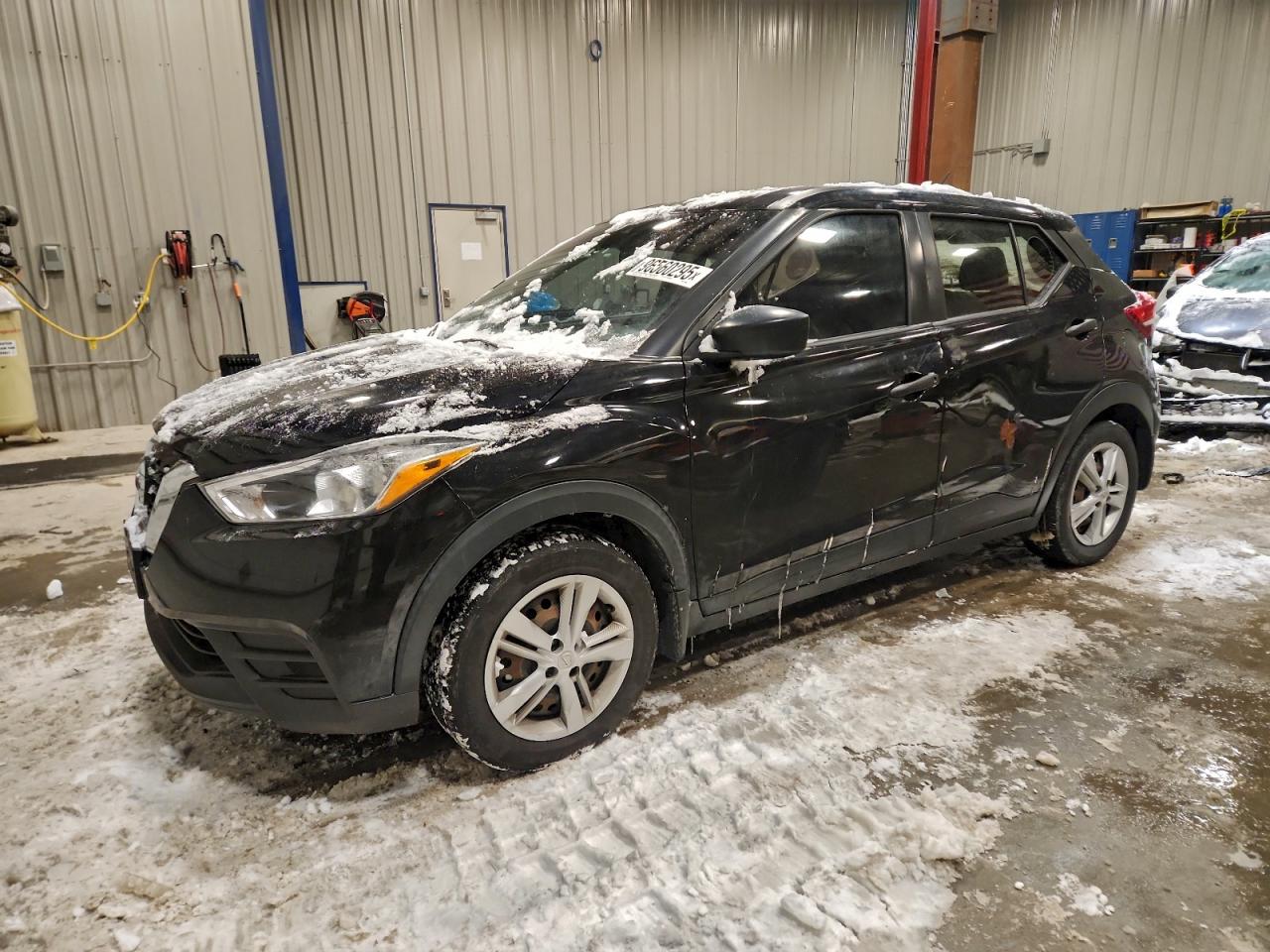 2020 NISSAN KICKS