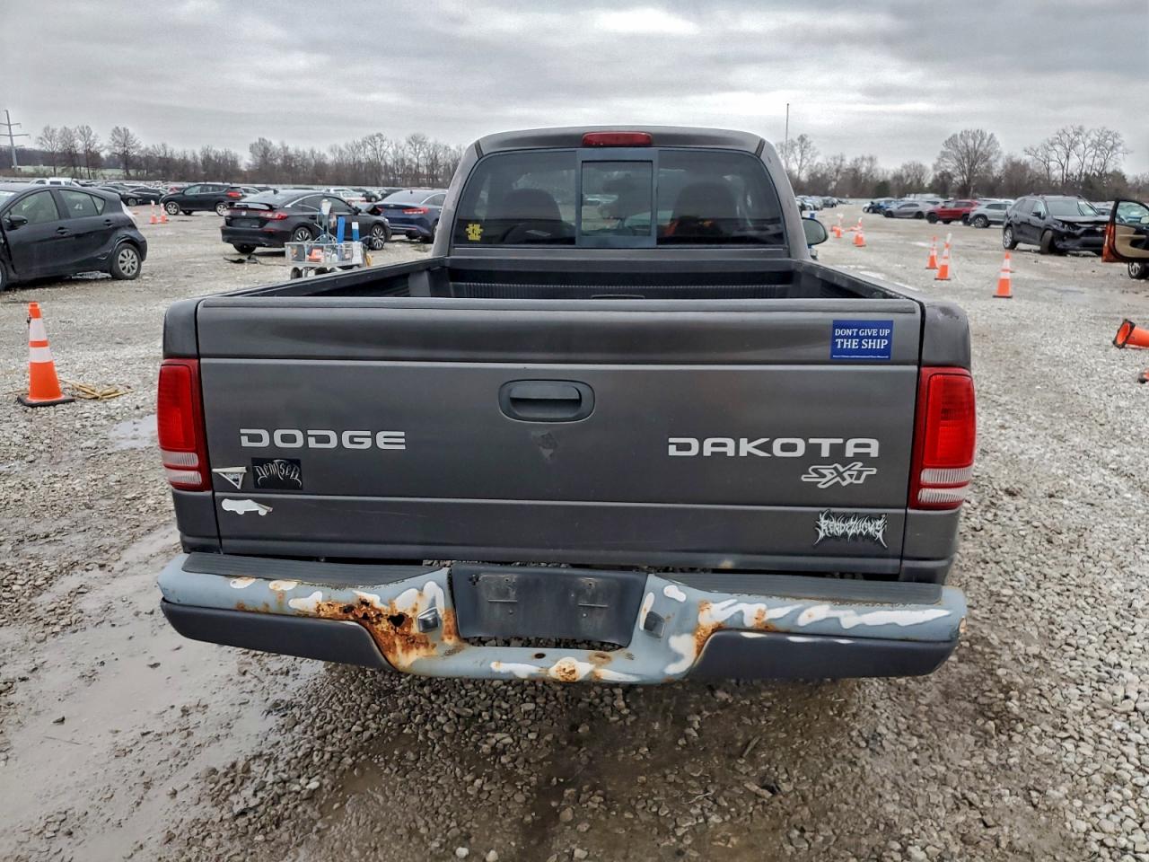 2003 DODGE DAKOTA SXT photo 6