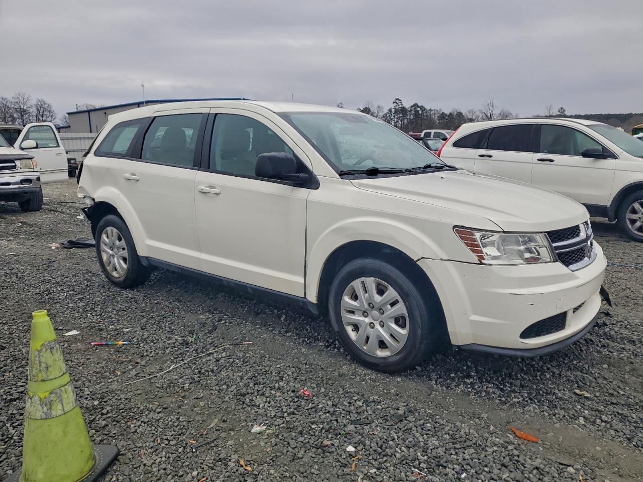 2013 DODGE JOURNEY SE photo 4