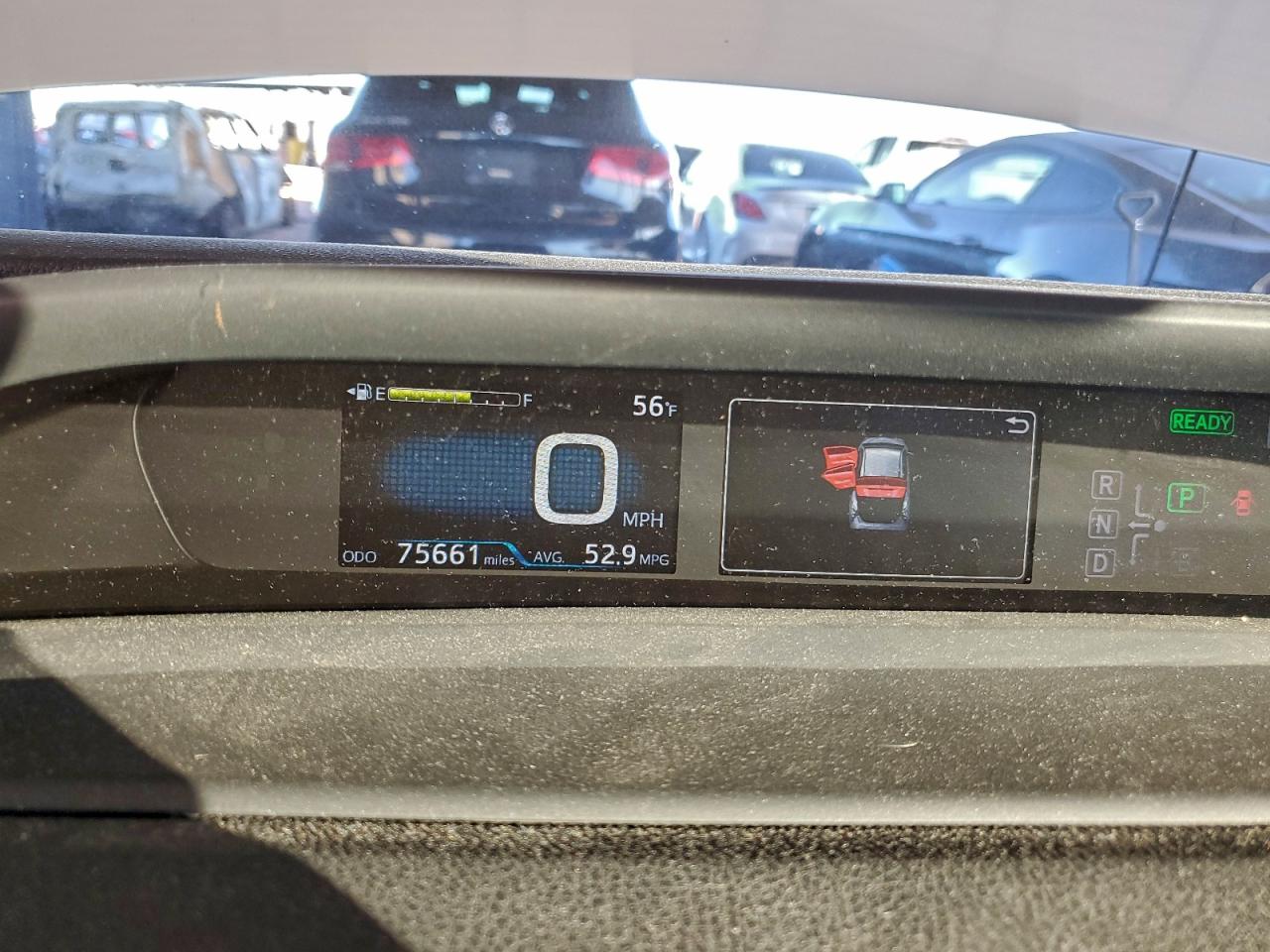 2016 TOYOTA PRIUS photo 9