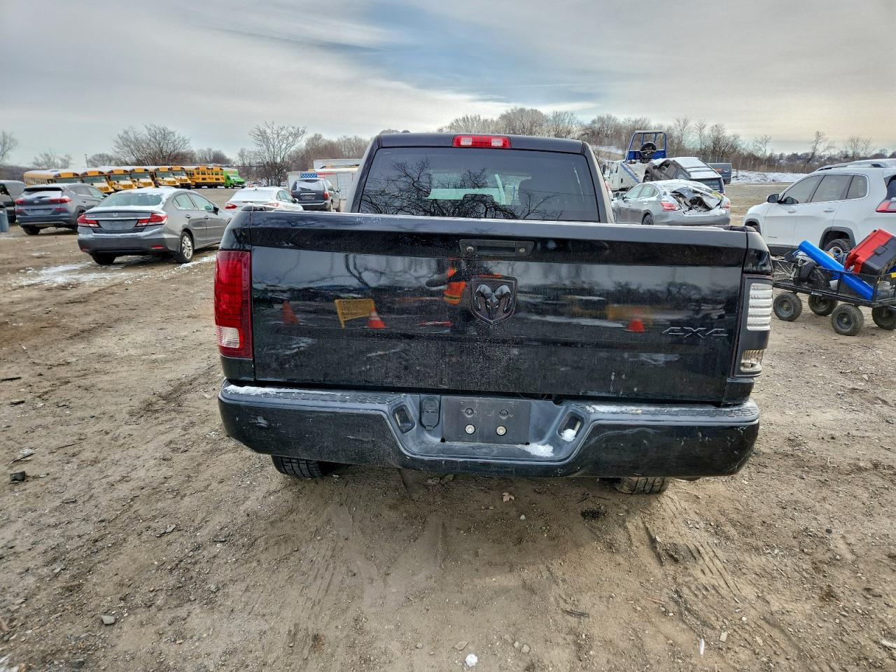 2015 RAM 1500 ST photo 6