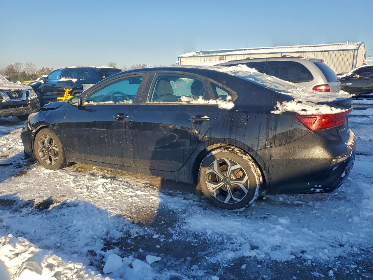 2019 KIA FORTE FE photo 2