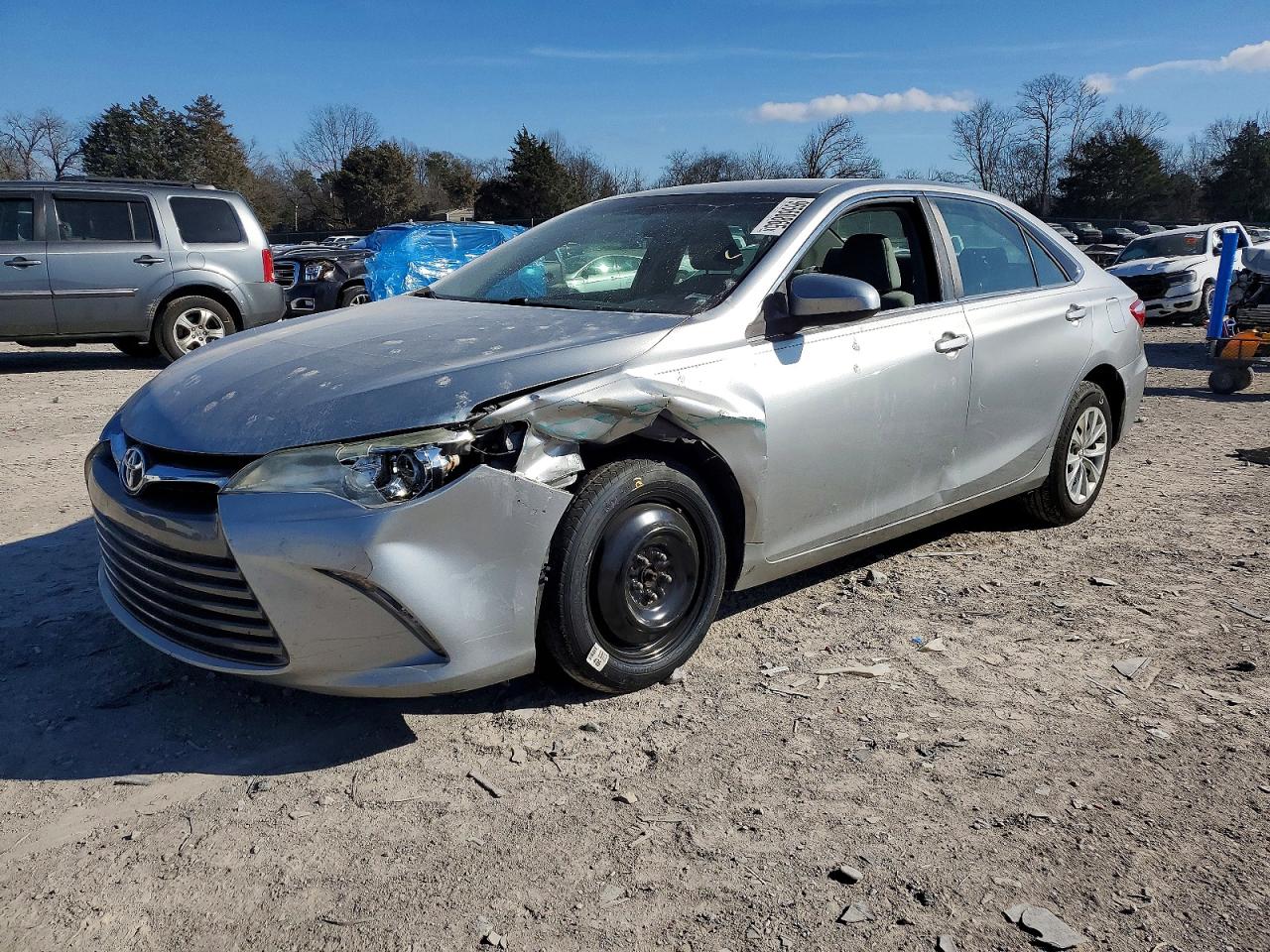 2015 TOYOTA CAMRY