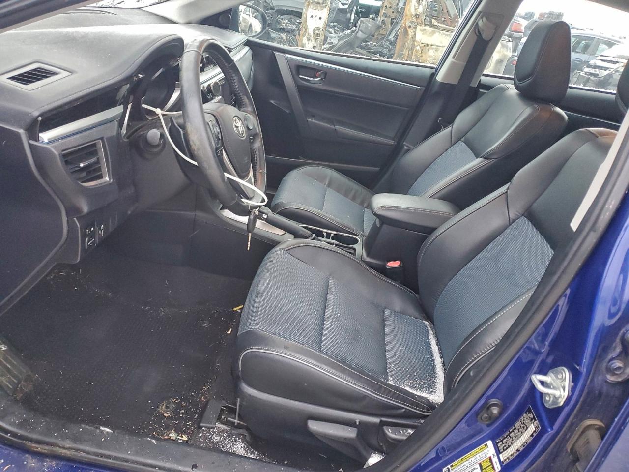 2014 TOYOTA COROLLA L photo 7