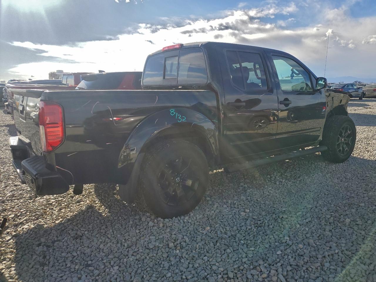 2019 NISSAN FRONTIER S photo 3