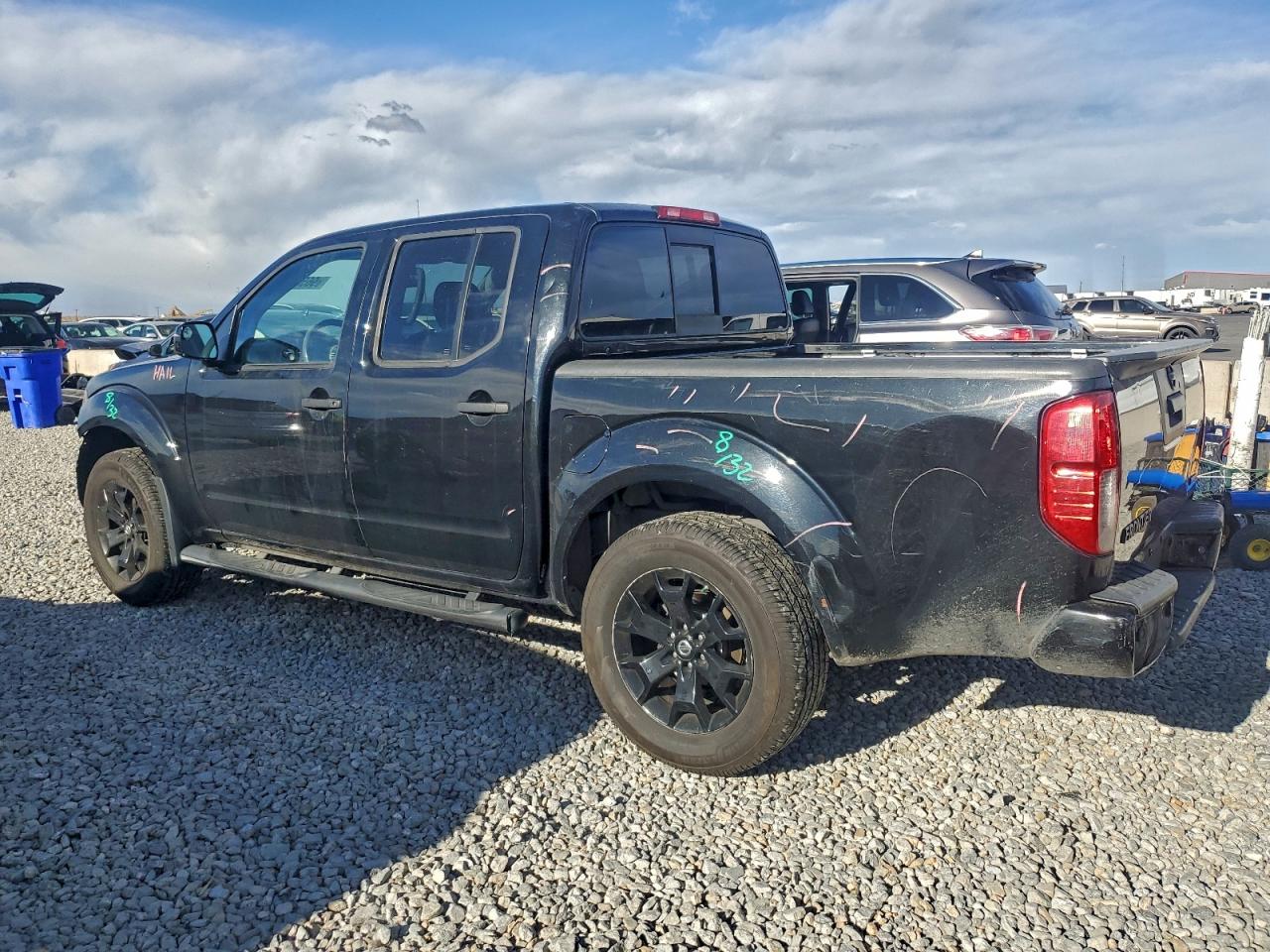 2019 NISSAN FRONTIER S photo 2