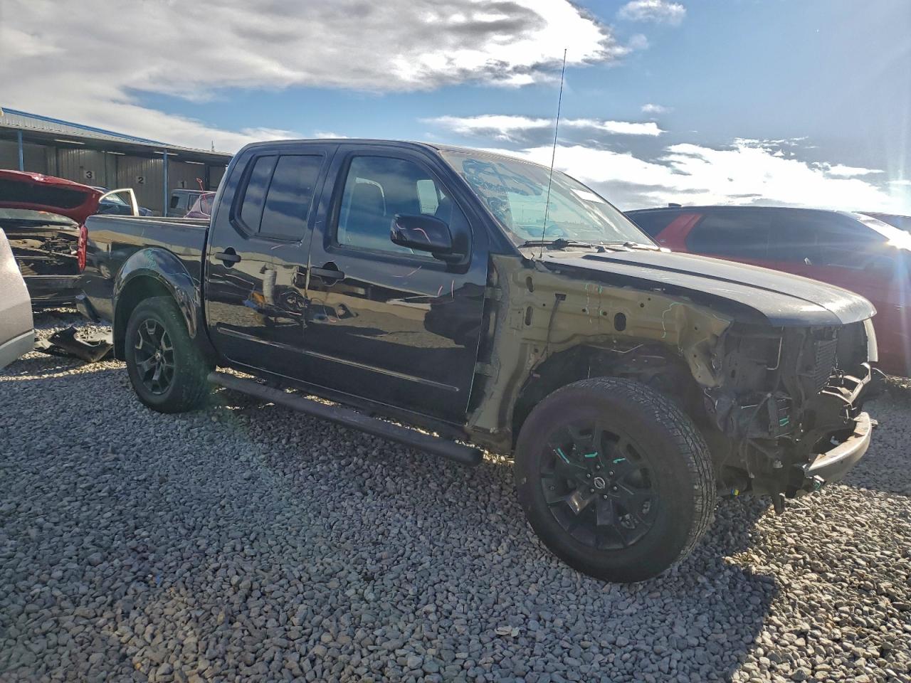 2019 NISSAN FRONTIER S photo 4