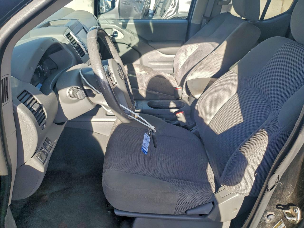 2019 NISSAN FRONTIER S photo 7
