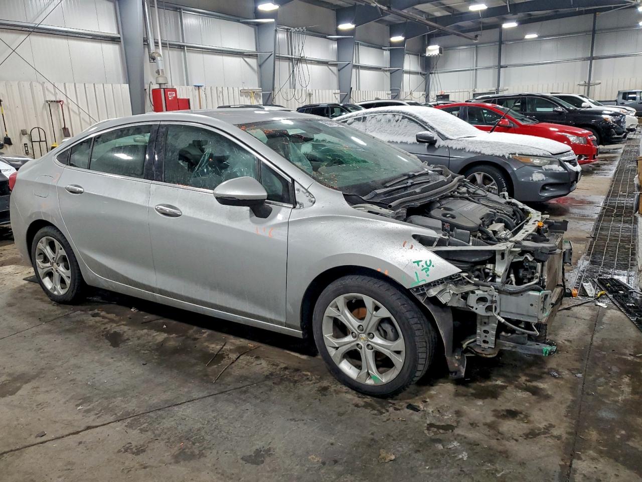 2017 CHEVROLET CRUZE PREMIER photo 4