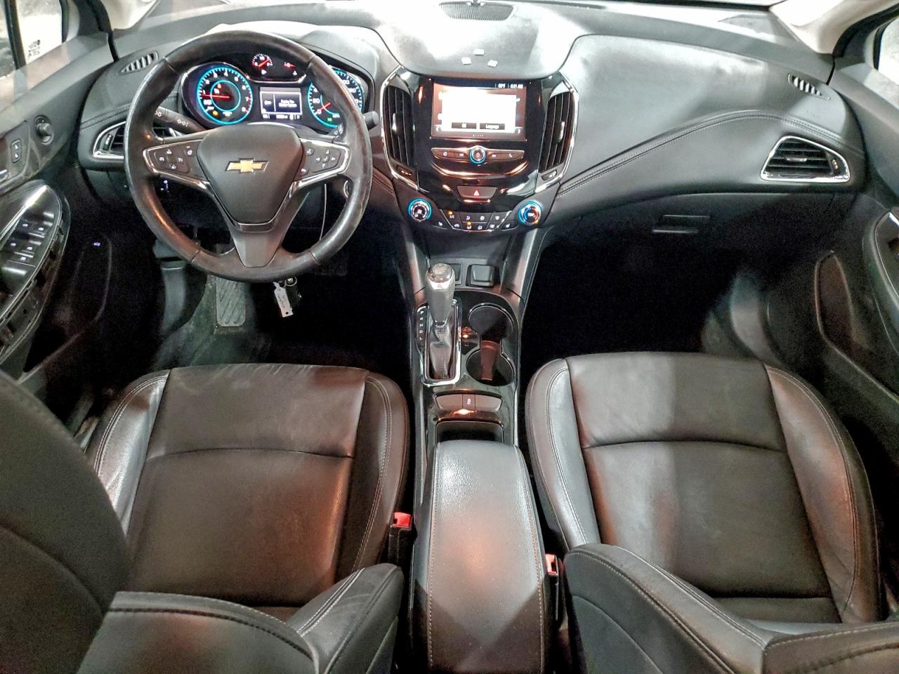 2017 CHEVROLET CRUZE PREMIER photo 8