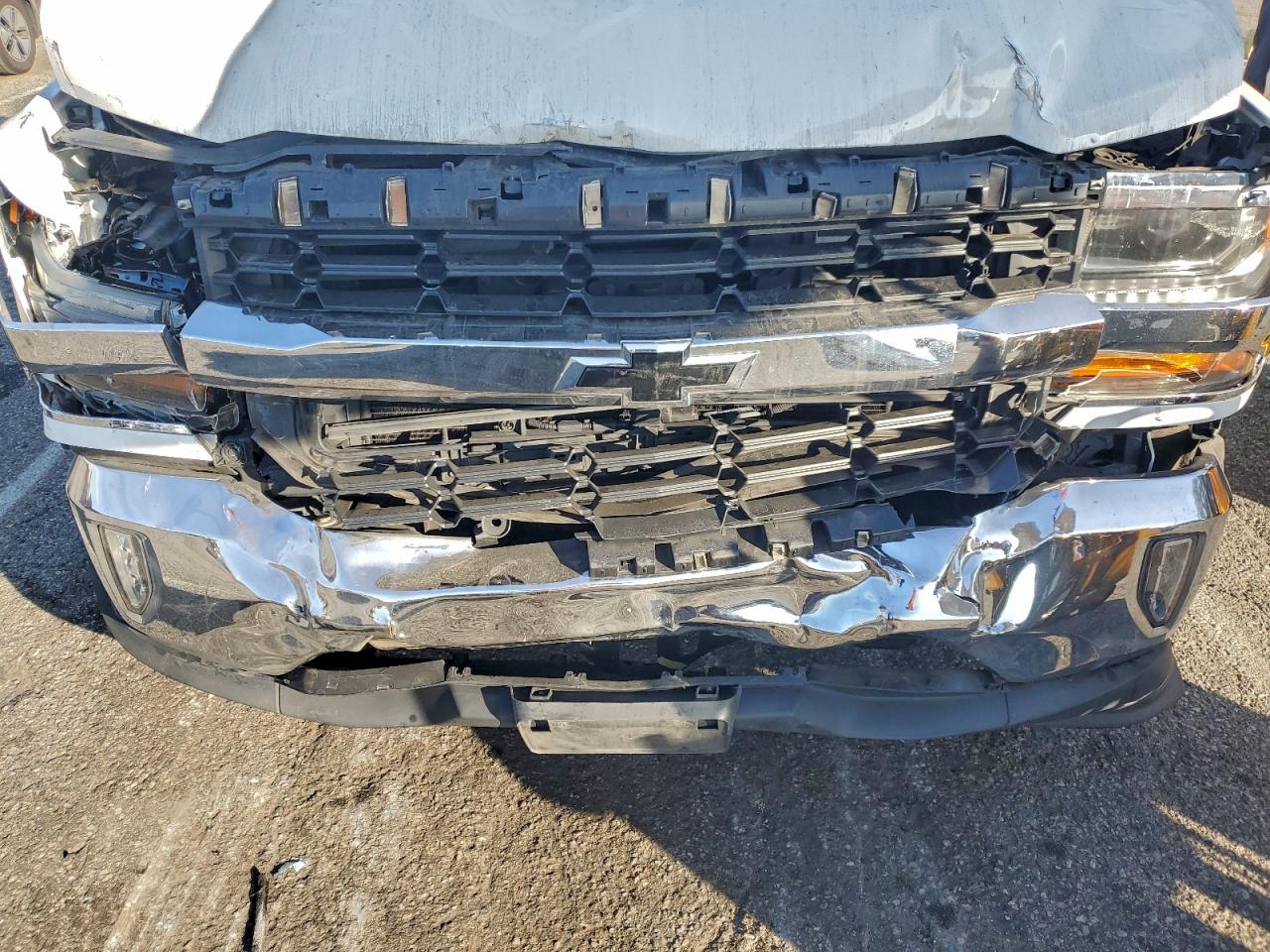 2018 CHEVROLET SILVERADO C1500 LT photo 11
