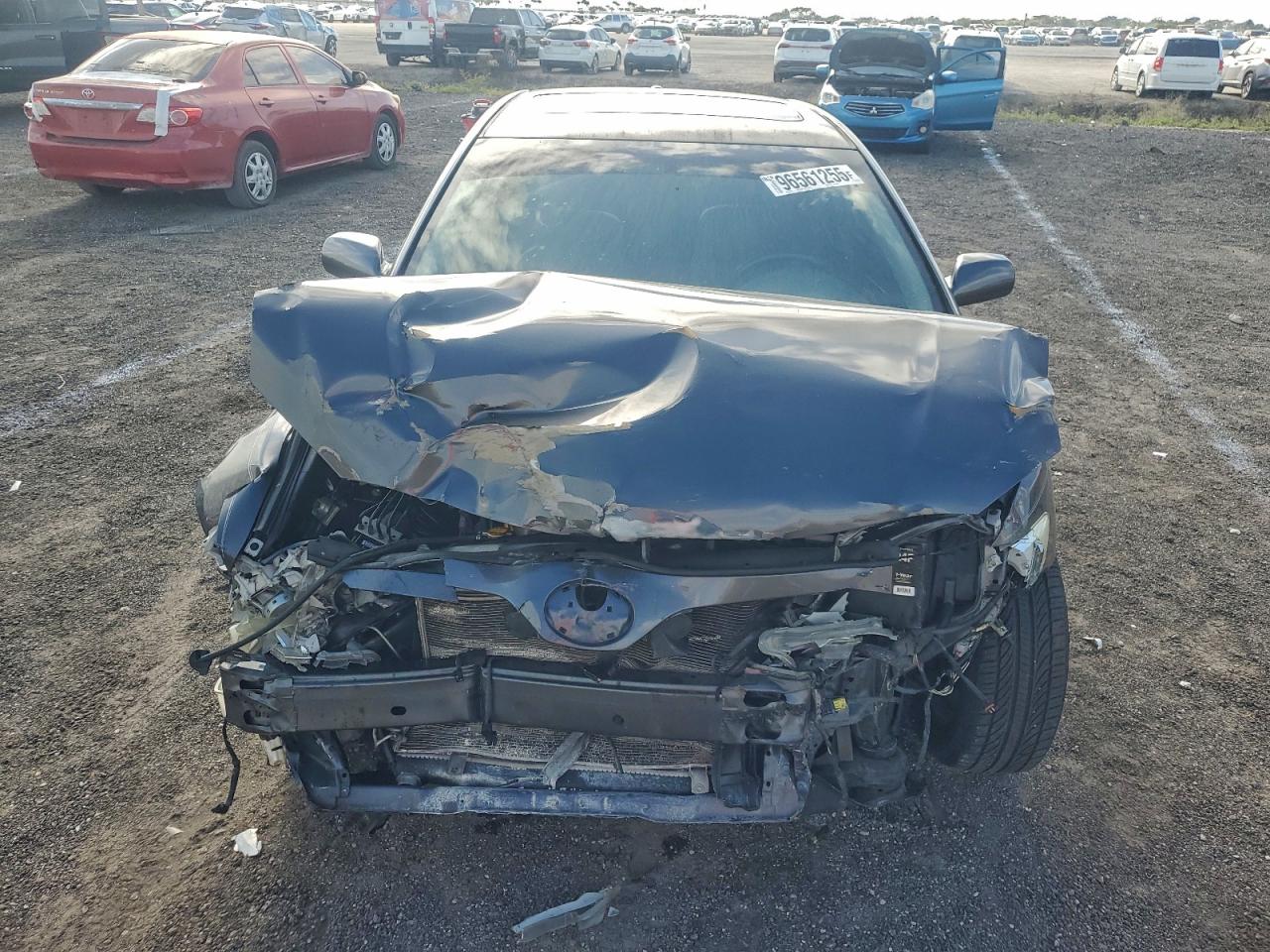 2010 TOYOTA CAMRY BASE photo 5