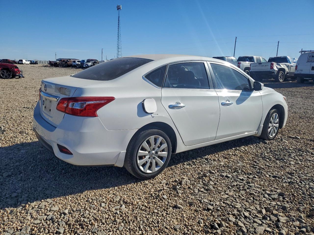 2016 NISSAN SENTRA S photo 3