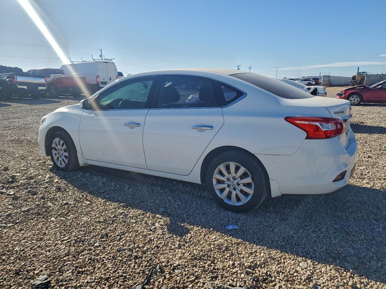 2016 NISSAN SENTRA S photo 2