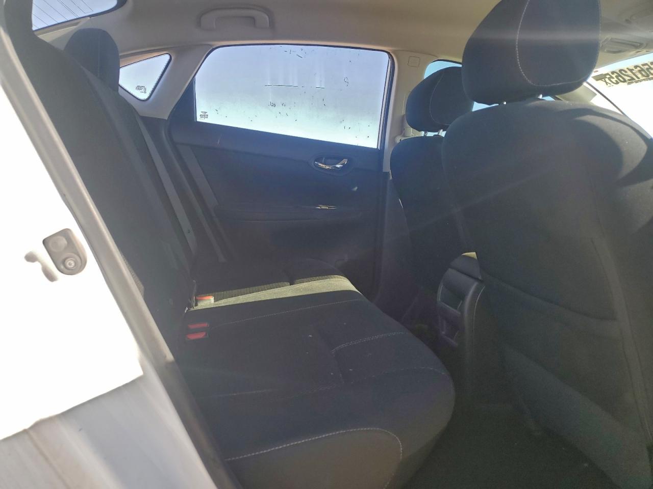 2016 NISSAN SENTRA S photo 10