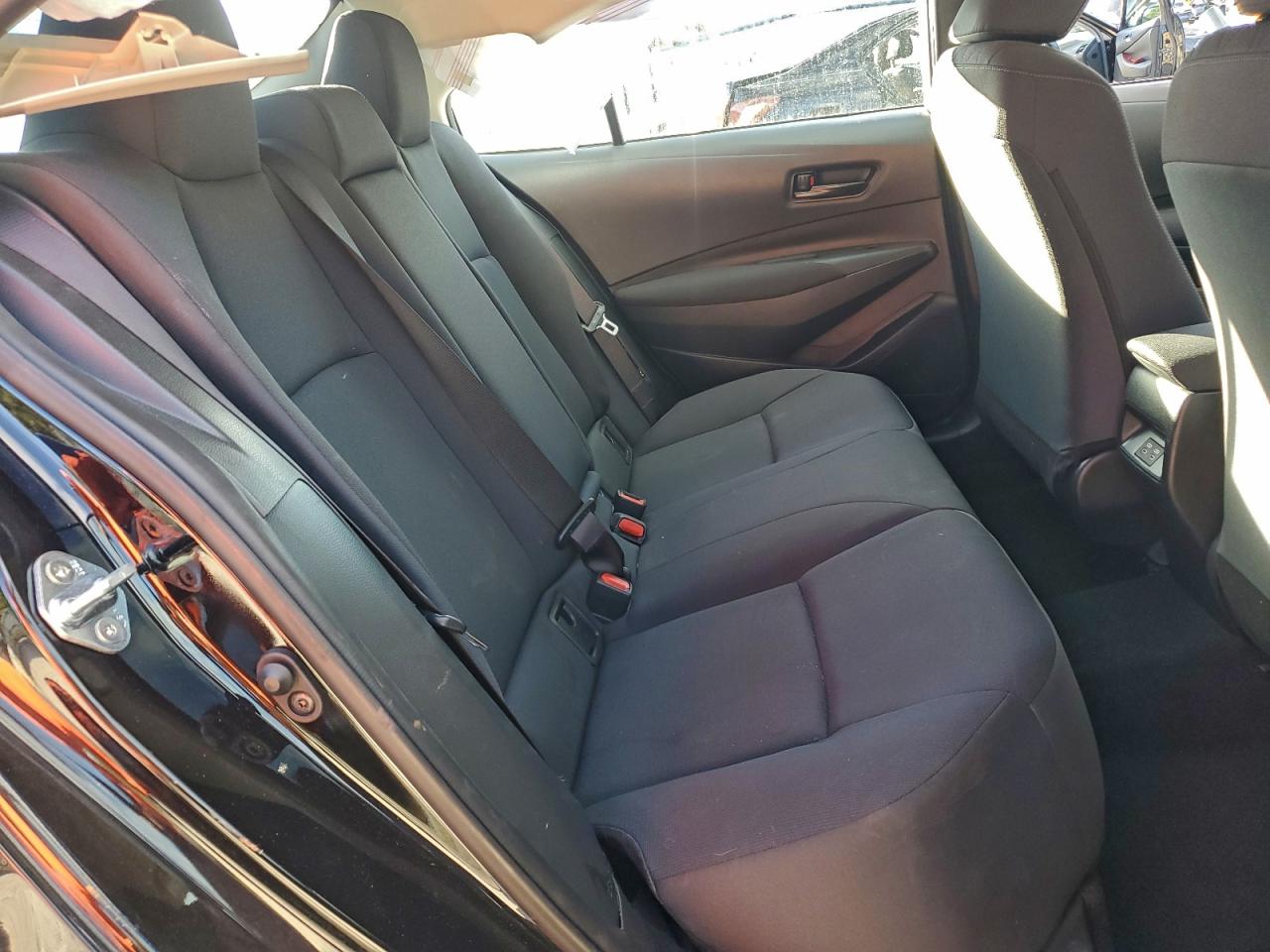 2023 TOYOTA COROLLA LE photo 10