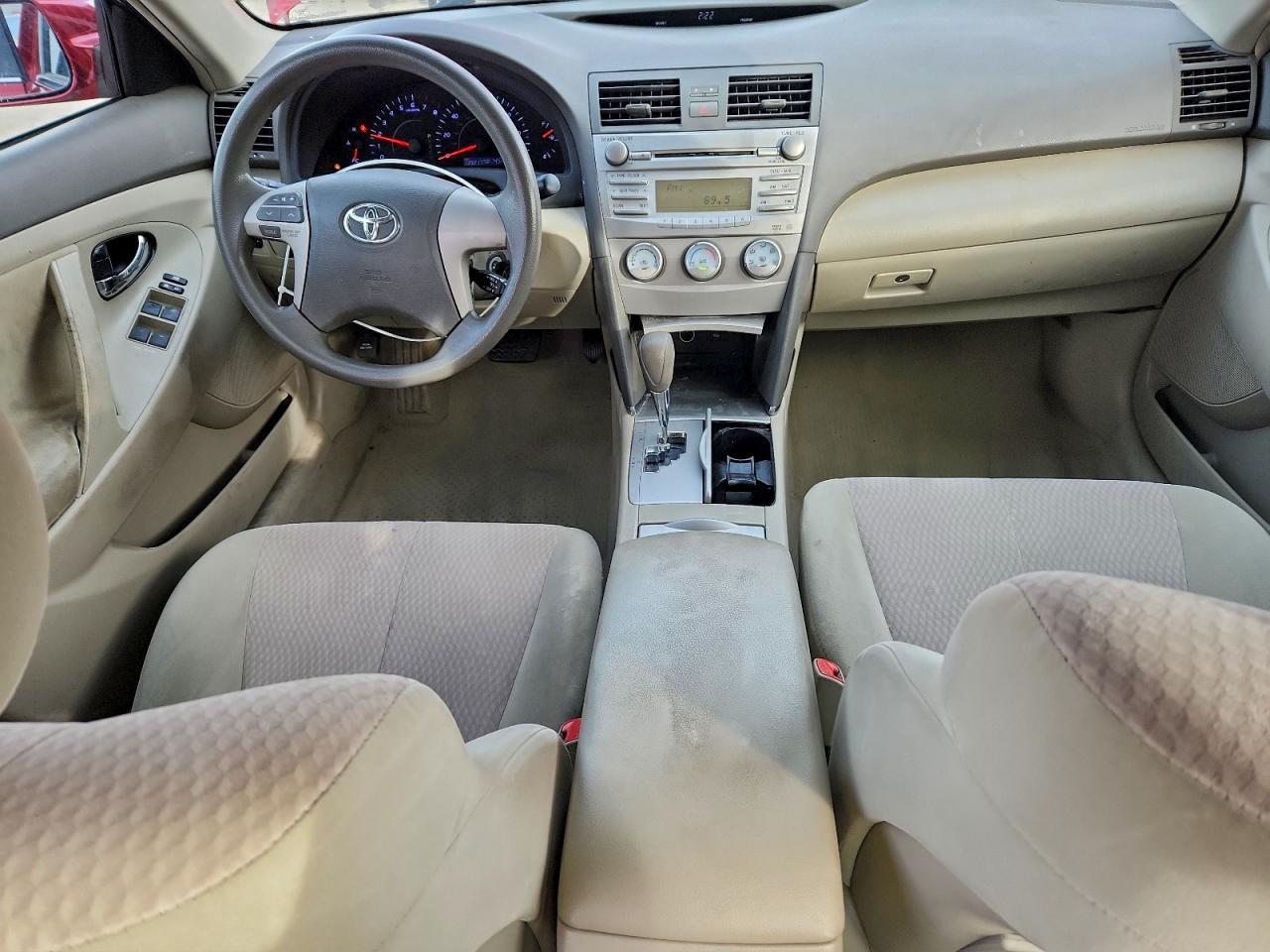 2011 TOYOTA CAMRY BASE photo 8