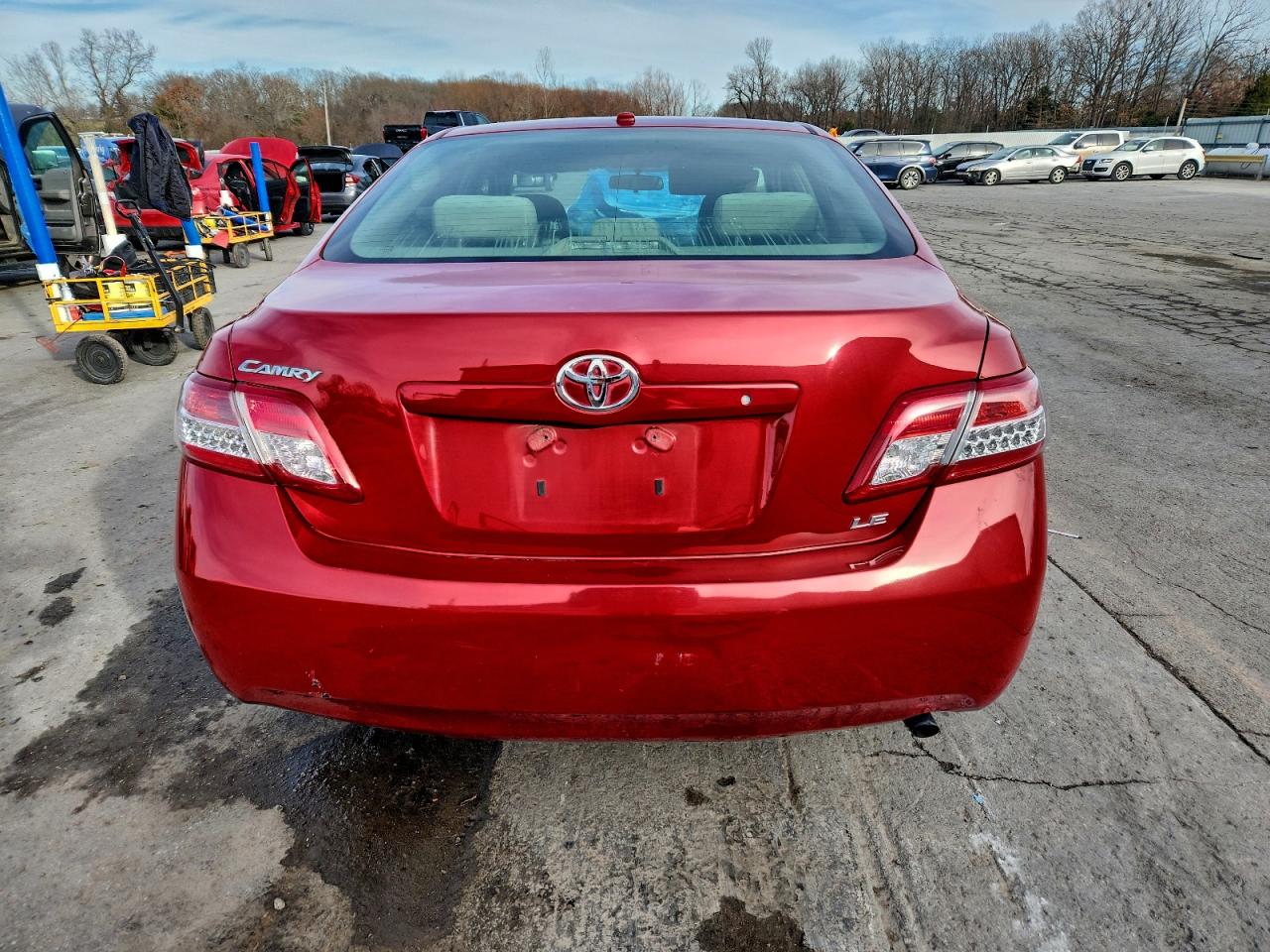 2011 TOYOTA CAMRY BASE photo 6