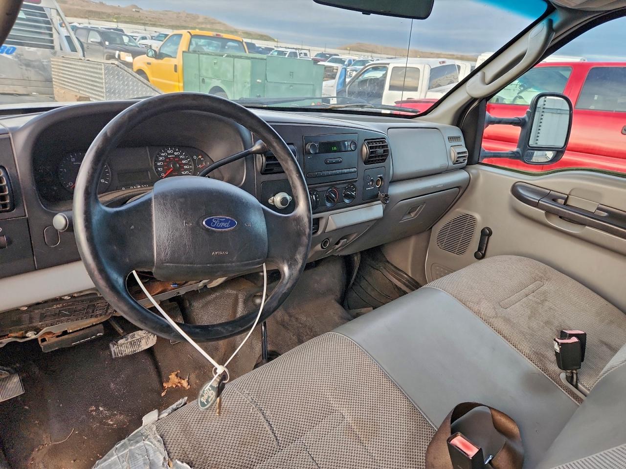 2007 FORD F550 SUPER - DELIVERY TRUCK photo 8