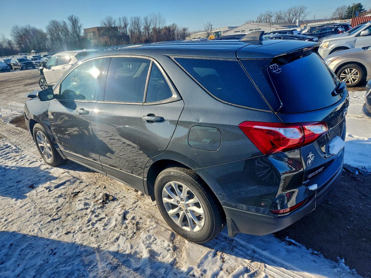 2019 CHEVROLET EQUINOX LS photo 2