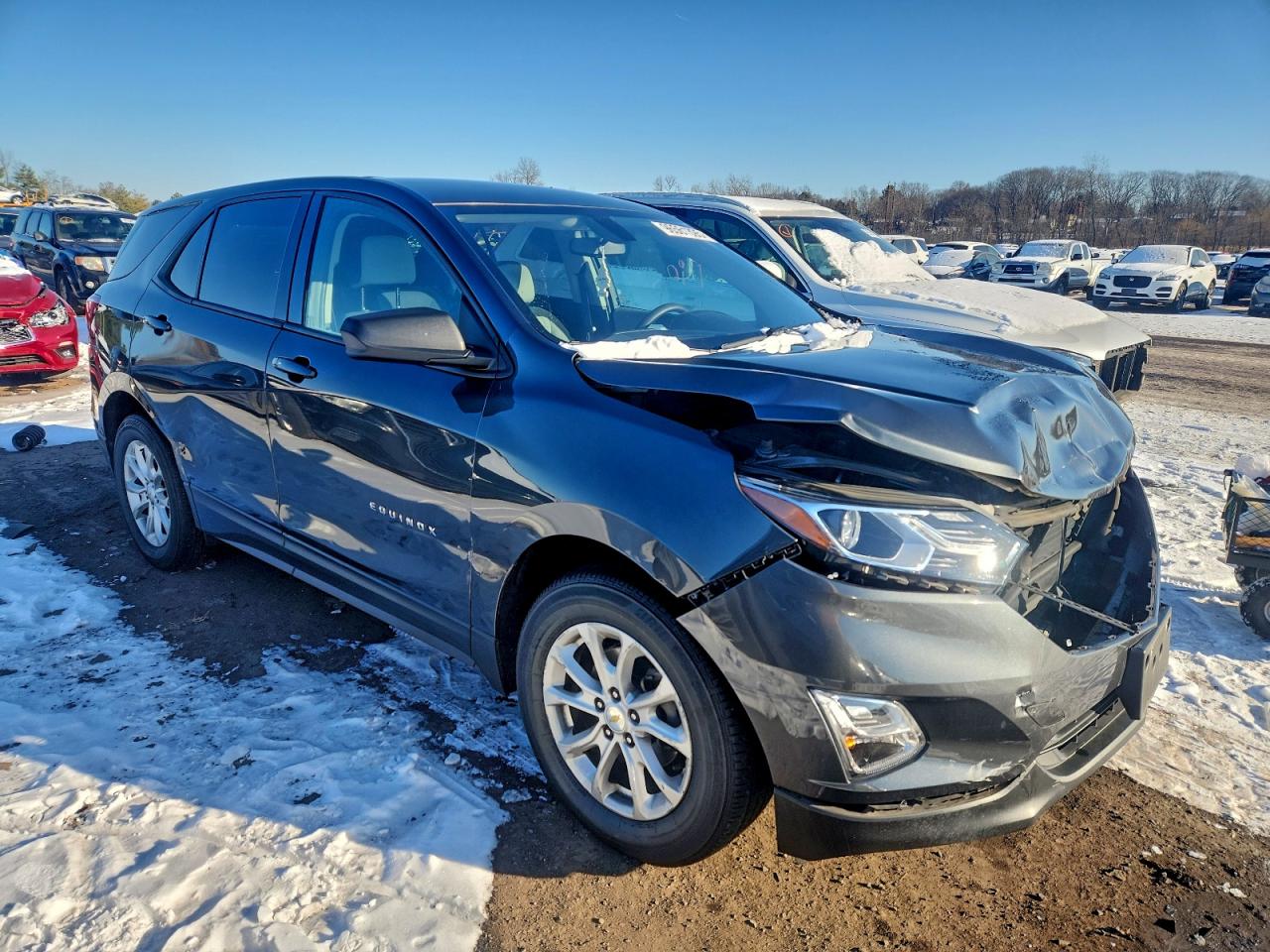2019 CHEVROLET EQUINOX LS photo 4