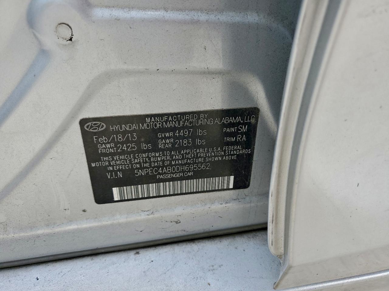 2013 HYUNDAI SONATA SE photo 12