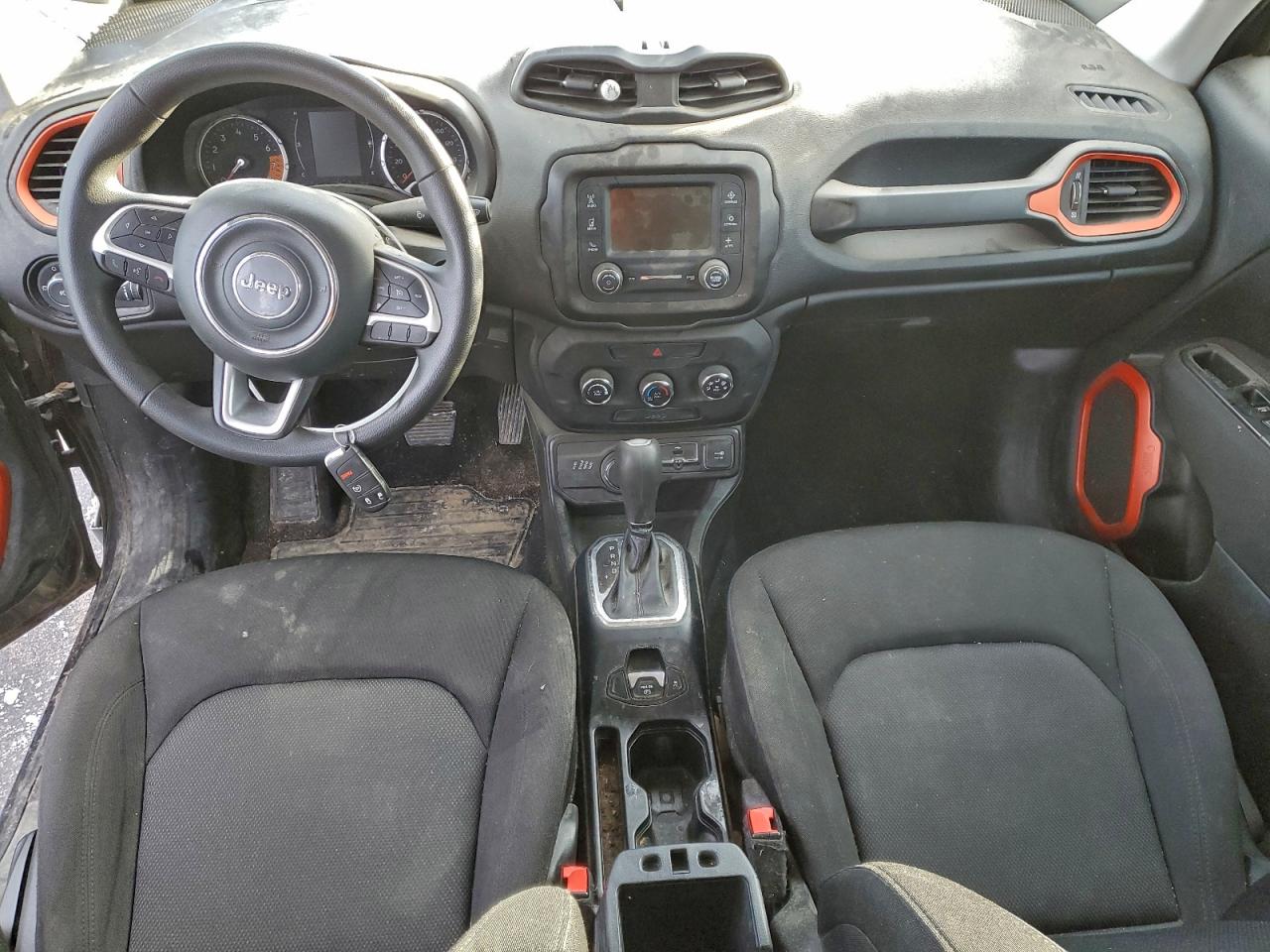 2020 JEEP RENEGADE SPORT photo 8